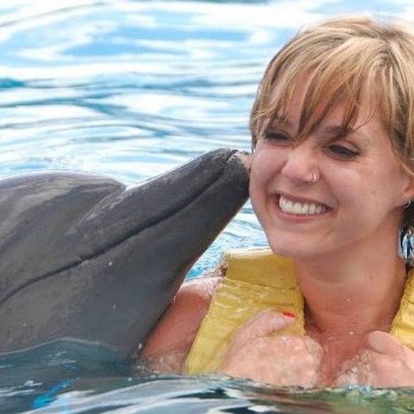 Meet your Posher, Nicky - Picture 1 of 1